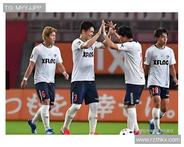 东京FC迎战札幌冈萨多争夺联赛关键三分的激烈对决