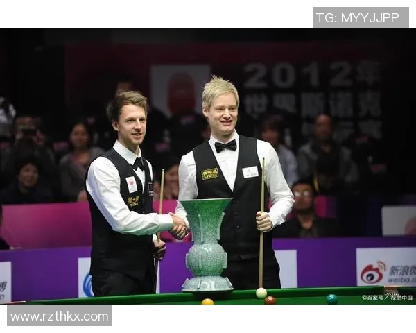 富利与上港激战正酣双方争夺激烈赛场精彩瞬间回顾 富利与上港激战正酣双方争夺激烈赛场精彩瞬间回顾