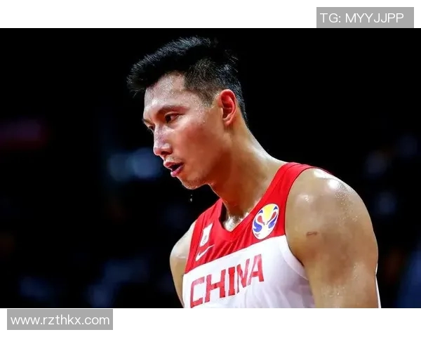 易建联重返赛场展现传奇风采球迷期待他带领球队再创辉煌 易建联重返赛场展现传奇风采球迷期待他带领球队再创辉煌