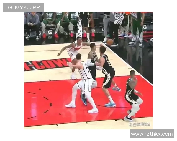 火箭队与雄鹿队精彩对决全场免费直播抢先看