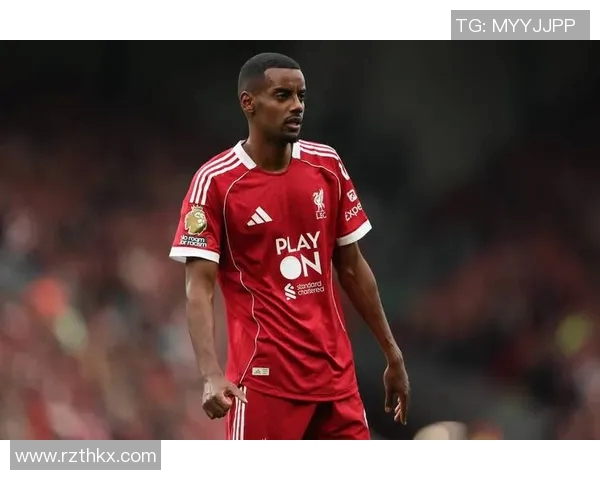 激情对决足球直播利物浦迎战曼联争夺英超荣耀之战 激情对决足球直播利物浦迎战曼联争夺英超荣耀之战