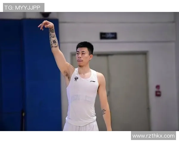 张镇麟：从篮球新星到国家队主力的成长之路与未来展望