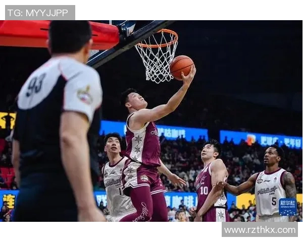 邹雨宸的篮球之路：从青涩少年到职业赛场的奋斗与荣耀