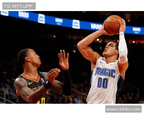 季后赛精彩回顾猛龙与魔术的激烈对决全场比赛亮点分析 季后赛精彩回顾猛龙与魔术的激烈对决全场比赛亮点分析