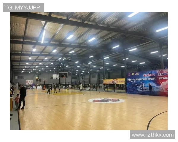 易建联与易立的篮球对决谁能胜出揭示中国篮球新一代的崛起与传承 易建联与易立的篮球对决谁能胜出揭示中国篮球新一代的崛起与传承