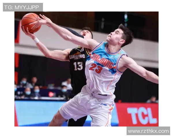 费城与奥兰多激战正酣球迷期待精彩对决与胜负悬念