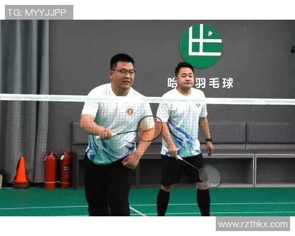 广州羽毛球队的团队协作与默契配合探讨